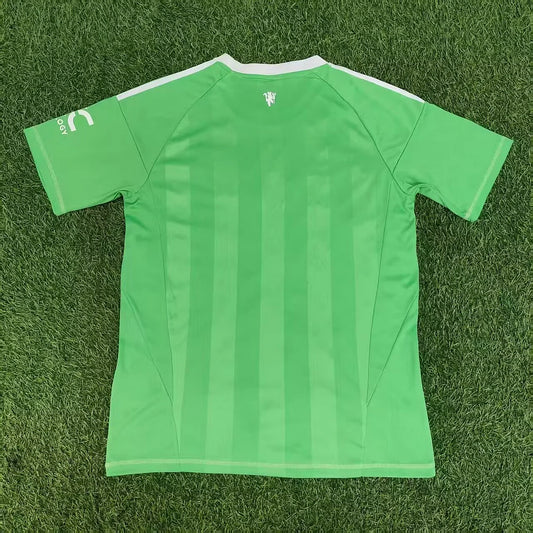 2025/2026 Manchester United Goalkeeper Green Football Shirt