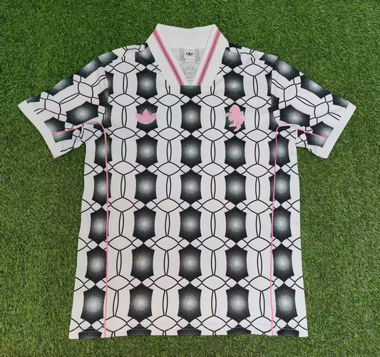 2025/2026 Juventus Special Edition Black-White Grid Soccer Jersey
