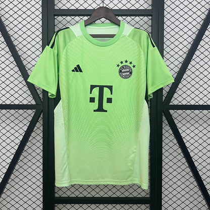 2025/2026 Bayern Munich Goalkeeper Green Football Jersey
