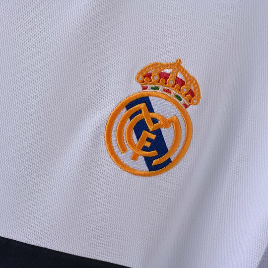 2000/2001 Retro Real Madrid Home Football Shirt