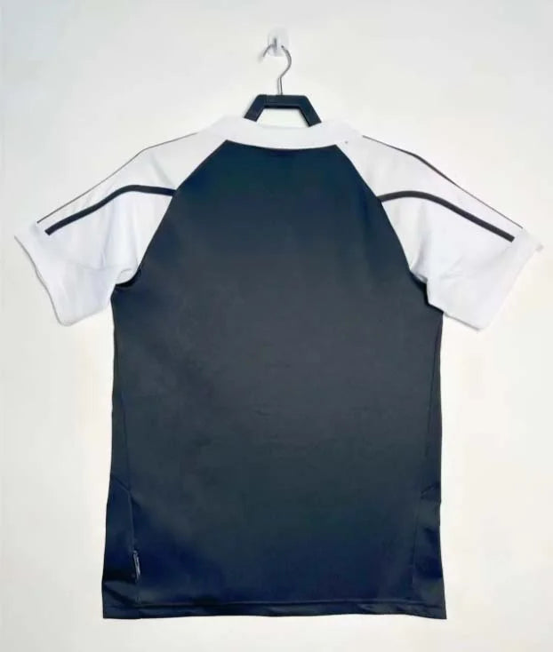 2001/2002 Retro Real Madrid Away Football Shirt