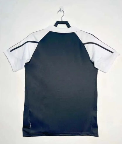 2001/2002 Retro Real Madrid Away Football Shirt