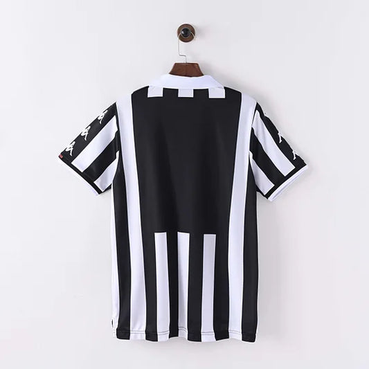 1999/2000 Retro Juventus Home Football Shirt