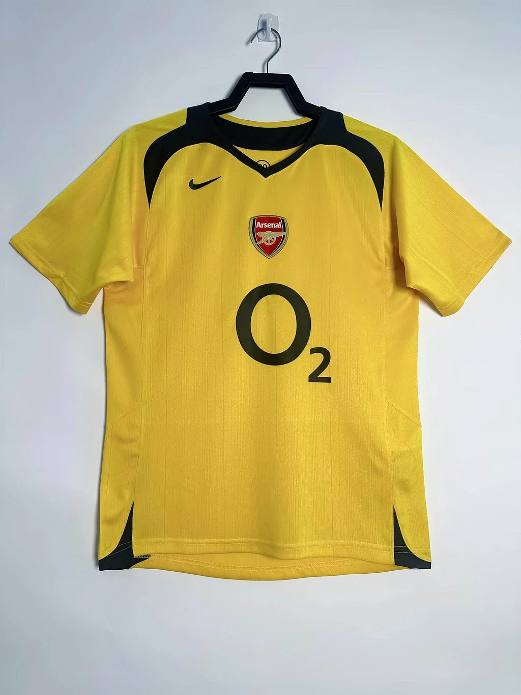 2005/2006 Retro Arsenal Away Football Shirt